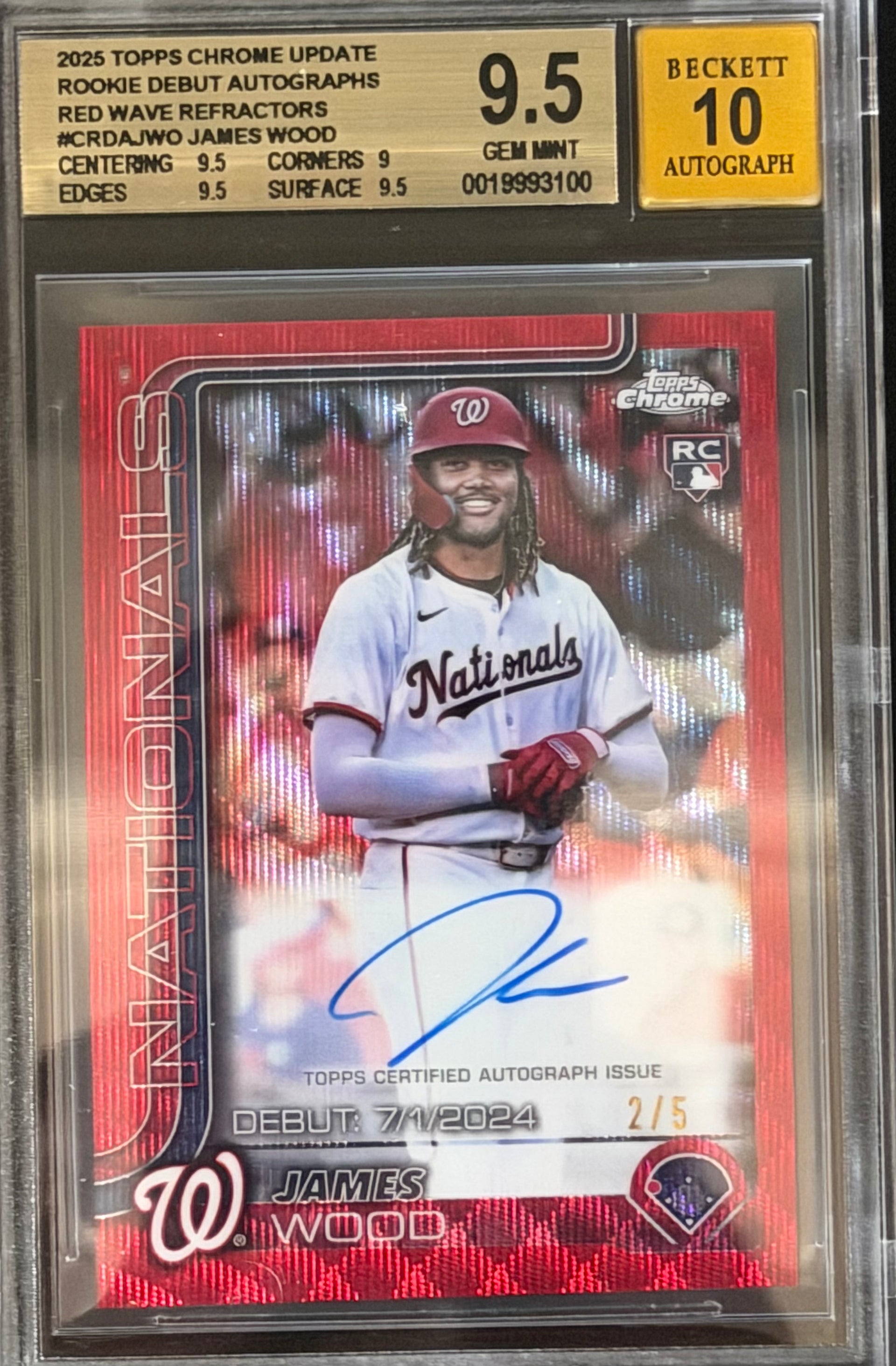 2025 Topps Chrome Update #CRDA-JWO James Wood RC Auto Red Wave Refractor #/5 — BGS Gold Label 9.5 / Auto 10 — Image Variation