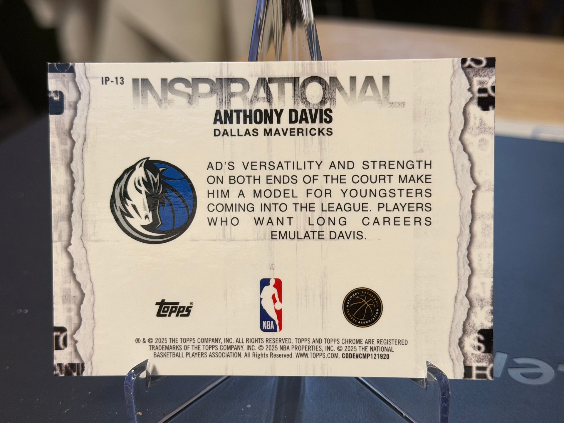 2024-25 Topps Chrome Anthony Davis Inspirational Green Refractor 41/99 Mavericks
