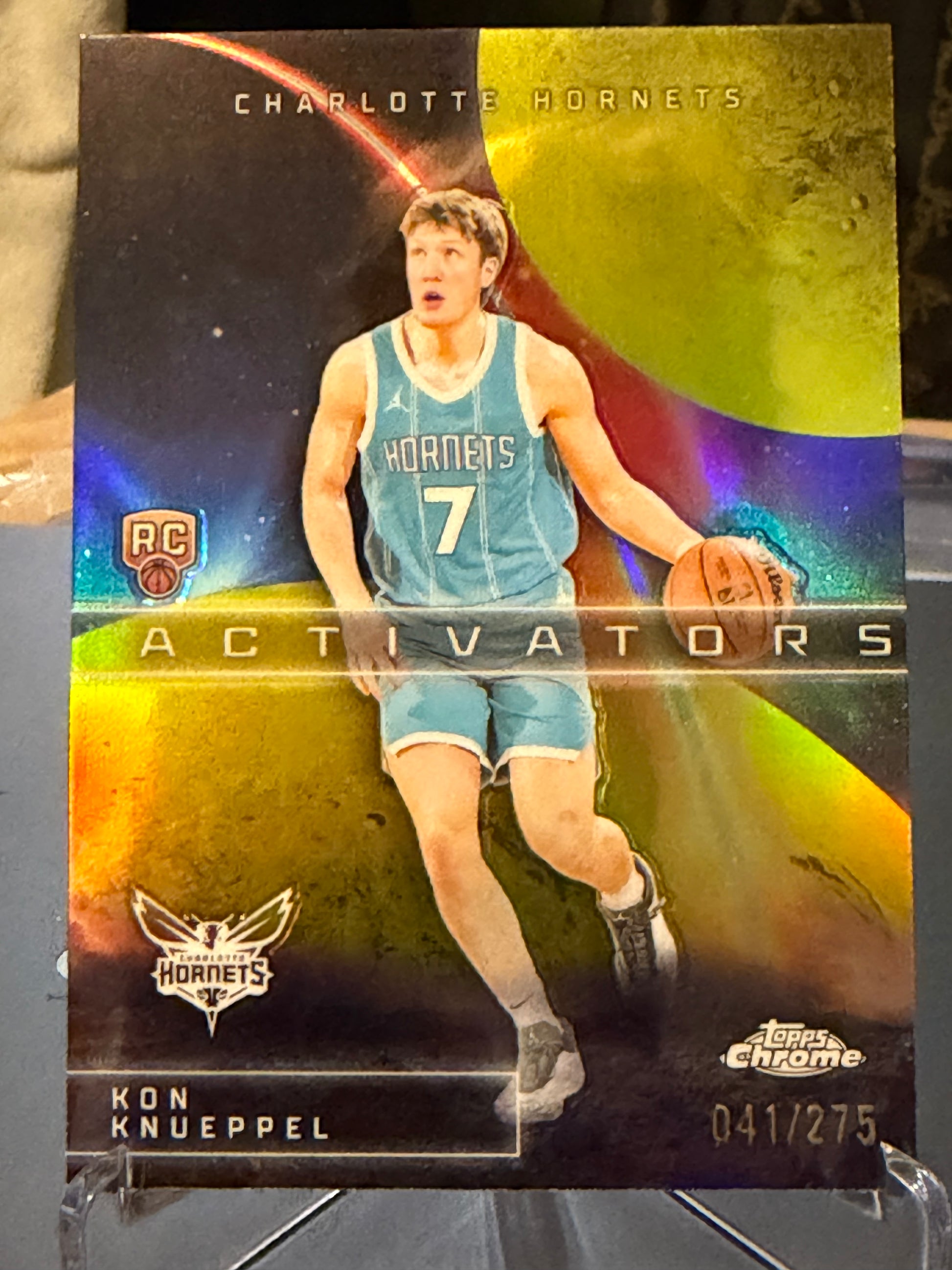 2024-25 Topps Chrome Kon Knueppel Activators Rookie 041/275 Hornets-1